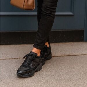 Hogan platform Interactive Sneakers Black suede